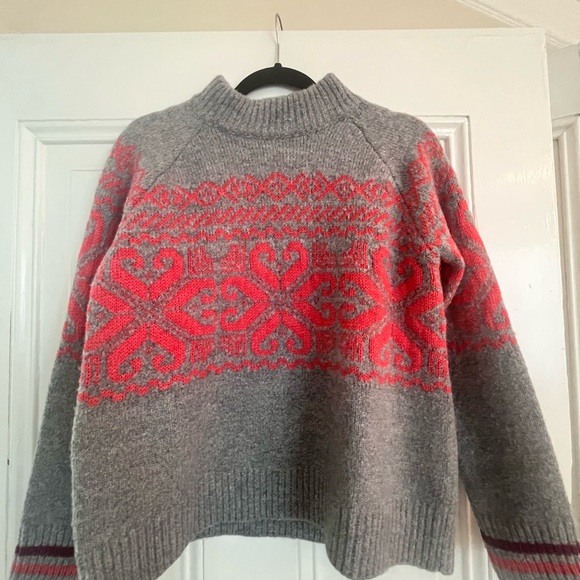 Krimson Klover Sweaters - Krimson Klover Gray and Pink après Cowl Neck Sweater